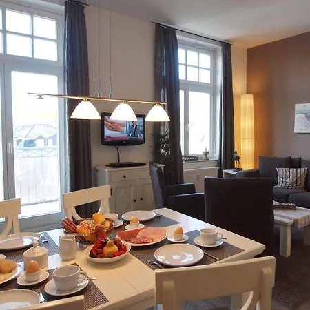 Haus Am Park 29 * Kuehlungsborn
